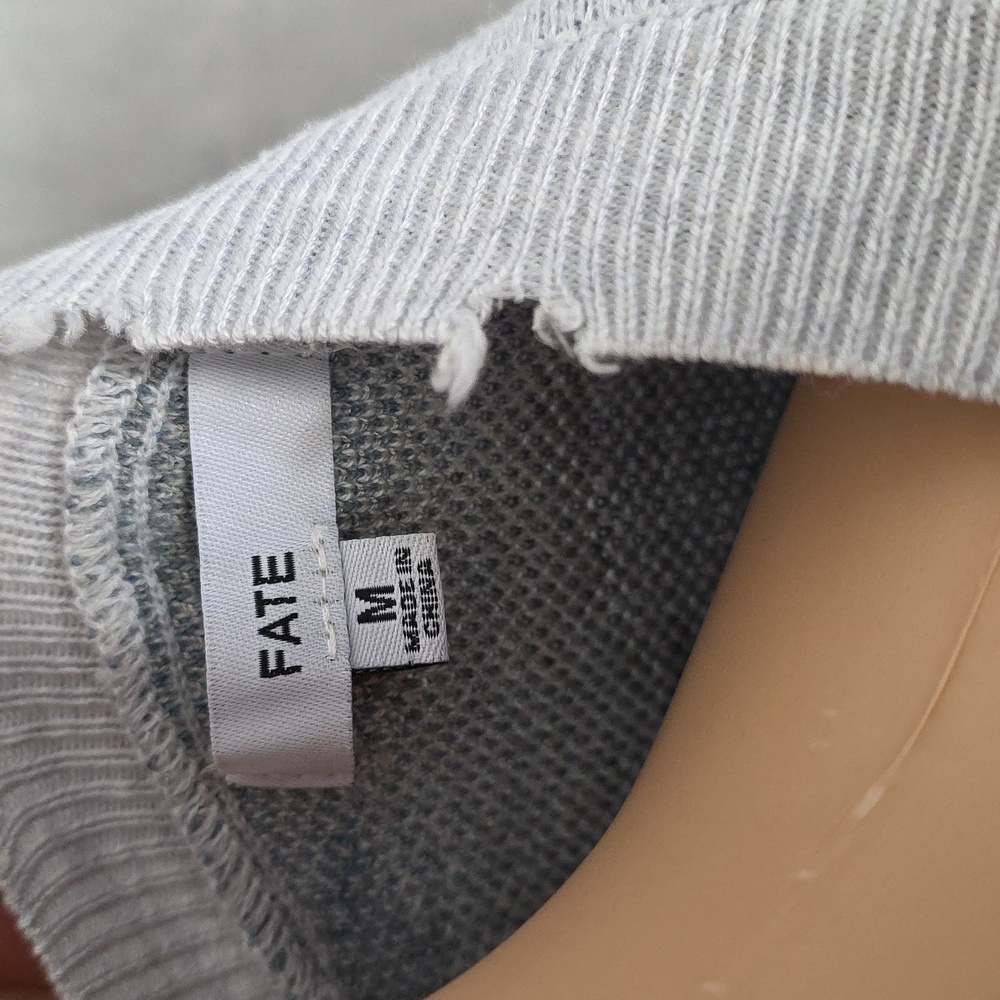 Fate Sweater - Picture 2 of 8